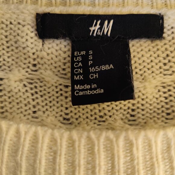 H&M White Knit Sweater Dress with Belt - Size Small - Picture 3 of 4